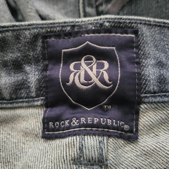 Rock & Republic Women's Jeans Size 31R&R Logo on back with embroidered pockets - Picture 4 of 9